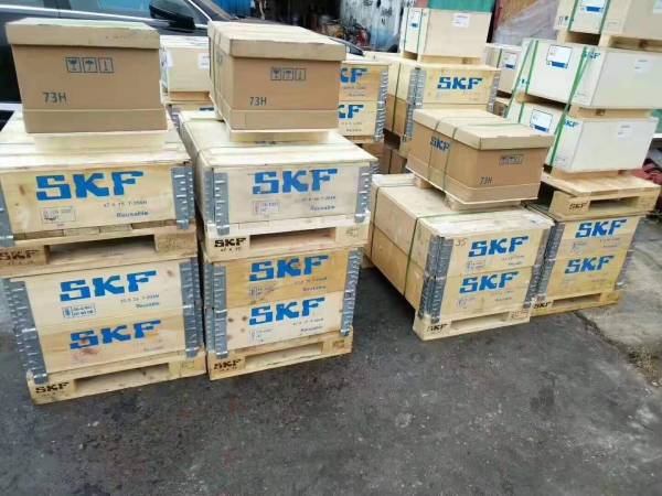 SKF NNCF5005CV 圓柱滾子軸承, 雙列滿裝滾子, 無密封件